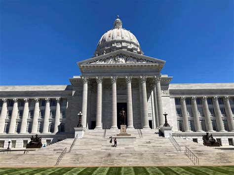 Missouri court upholds state Senate districts in the first test of revised redistricting rules